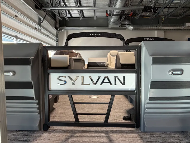 Slide: The Image of Sylvan R-20 CLZ DH 2027 - 2