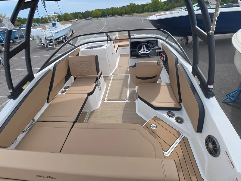 Slide: The Image of Sea Ray SPX 210 Outboard 2027 - 5