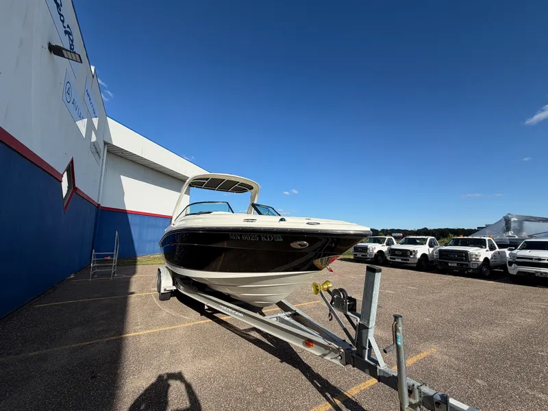 Slide: The Image of Sea Ray 250 SLX 2007 - 1