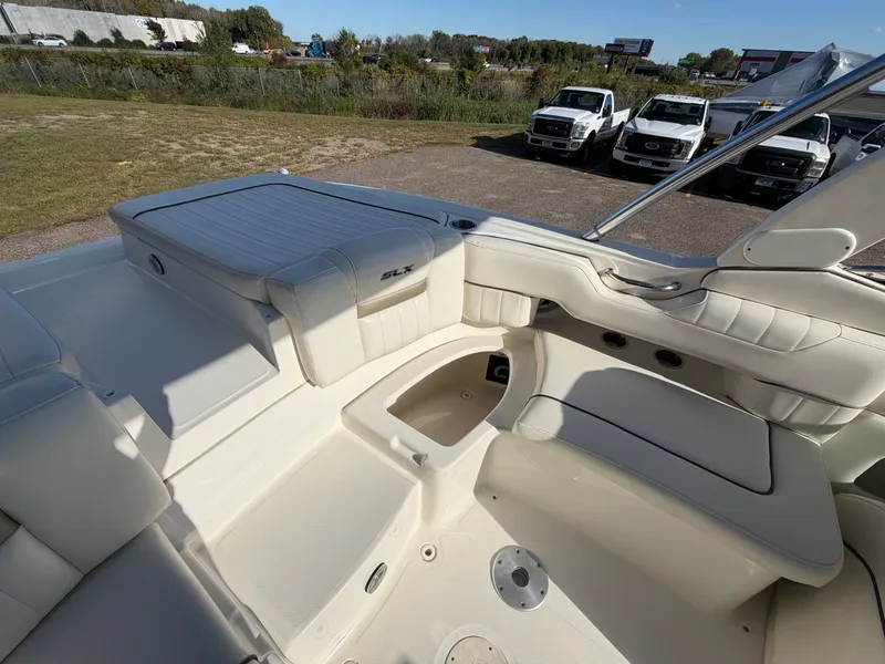 Slide: The Image of Sea Ray 250 SLX 2007 - 37