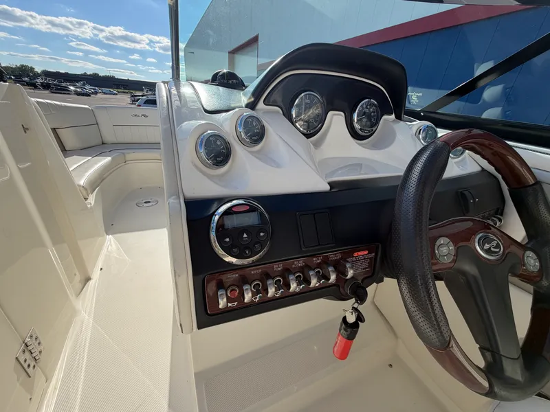 Slide: The Image of Sea Ray 250 SLX 2007 - 29