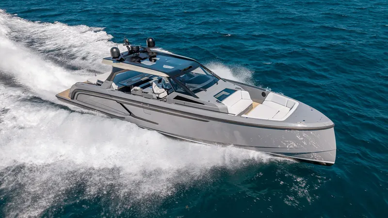 The Image of Vanquish VQ55 2025 - 1