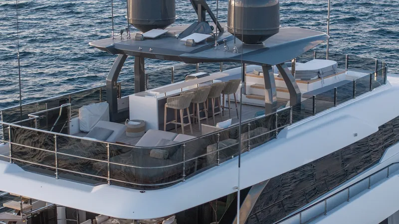 Slide: The Image of Custom Navetta 33 2023 - 17
