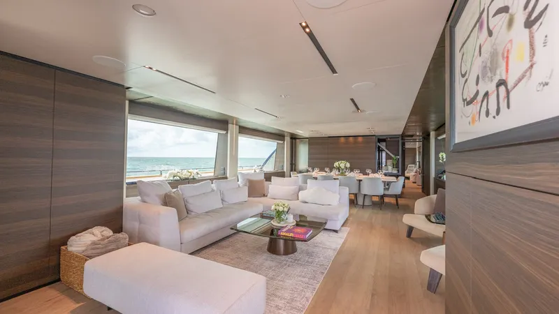 Slide: The Image of Custom Navetta 33 2023 - 56