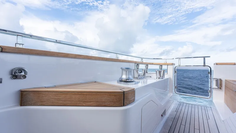 Slide: The Image of Custom Navetta 33 2023 - 49