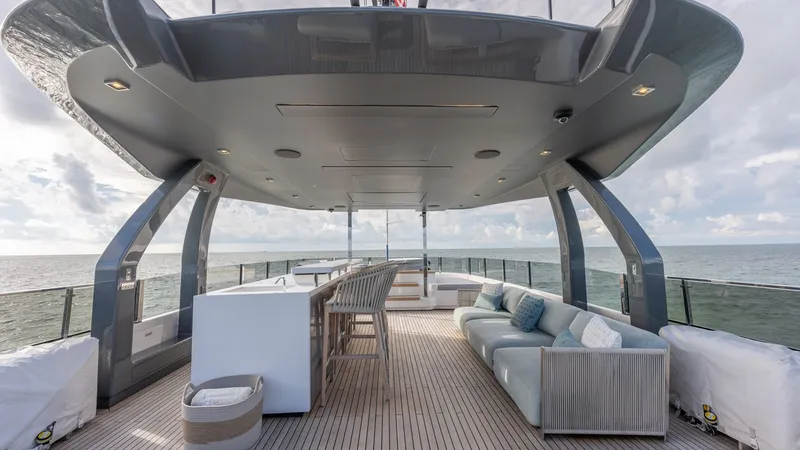 Slide: The Image of Custom Navetta 33 2023 - 37