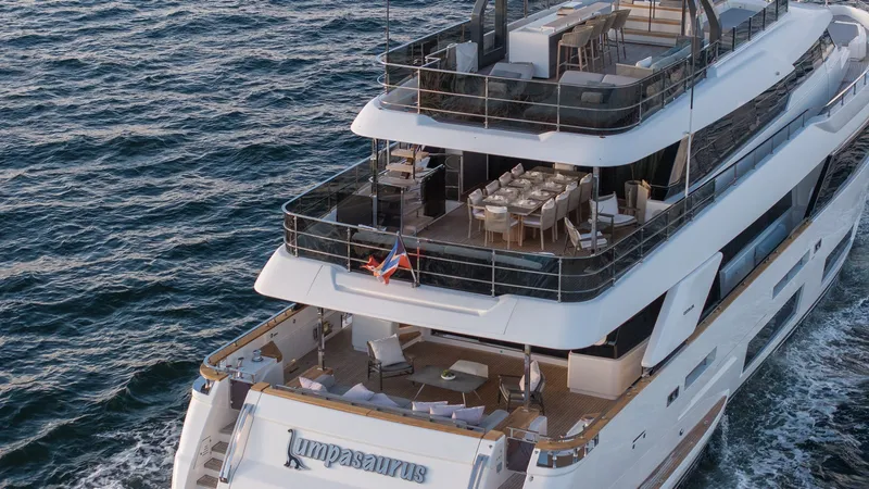 Slide: The Image of Custom Navetta 33 2023 - 14