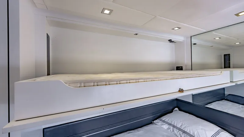 Slide: The Image of Pershing 80 2010 - 73