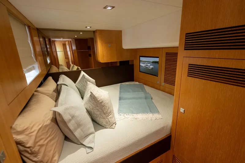 Slide: The Image of Horizon Motor Yachts PC65 2019 - 47