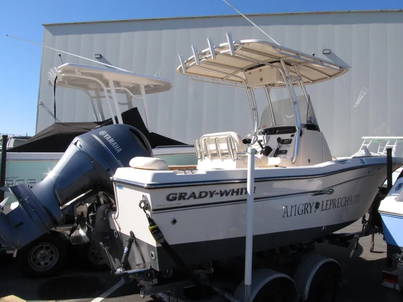 Slide: The Image of Grady-White Fisherman 209 2016 - 5
