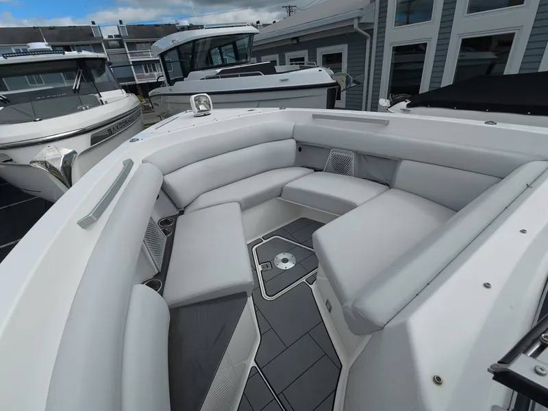 Slide: The Image of Aviara AV32 Outboard 2021 - 22