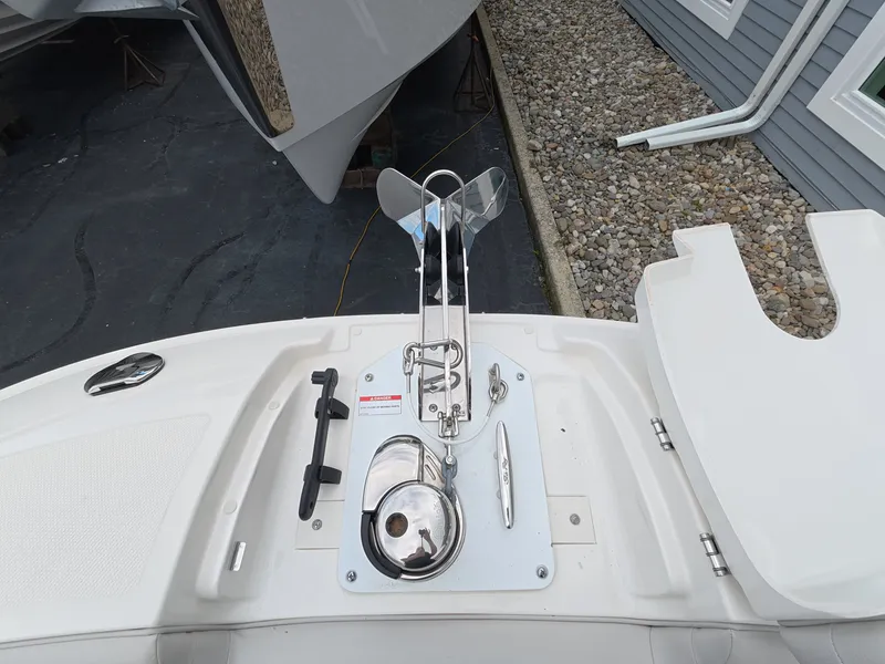 Slide: The Image of Sea Ray SDX 290 Outboard 2022 - 24
