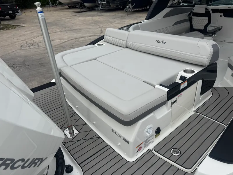 Slide: The Image of Harris Sunliner 230 2022 - 5
