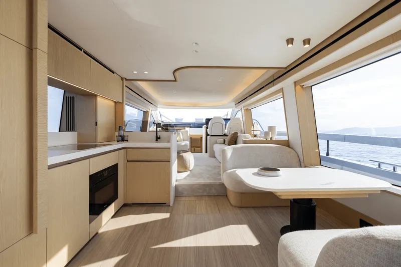 Slide: The Image of Azimut Fly 62 2027 - 15