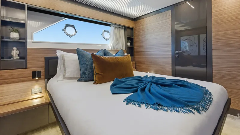 Slide: The Image of Ferretti 920 2018 - 64