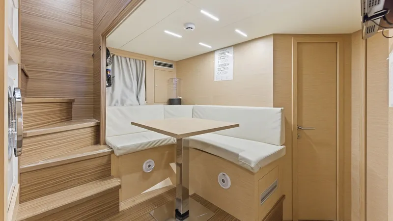 Slide: The Image of Ferretti 920 2018 - 88
