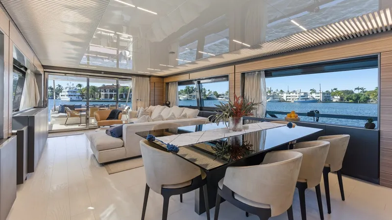 Slide: The Image of Ferretti 920 2018 - 36