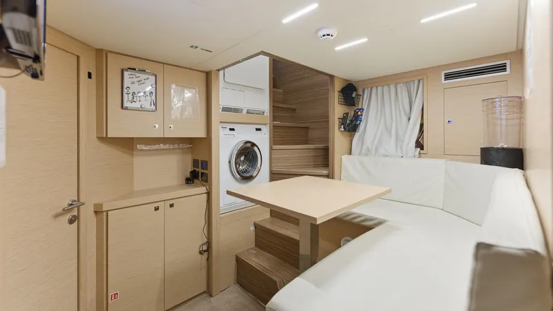 Slide: The Image of Ferretti 920 2018 - 87