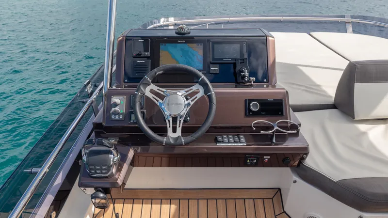 Slide: The Image of Galeon Yachts 500 Fly 2020 - 27