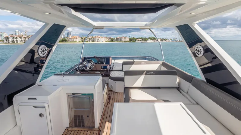 Slide: The Image of Galeon Yachts 500 Fly 2020 - 18