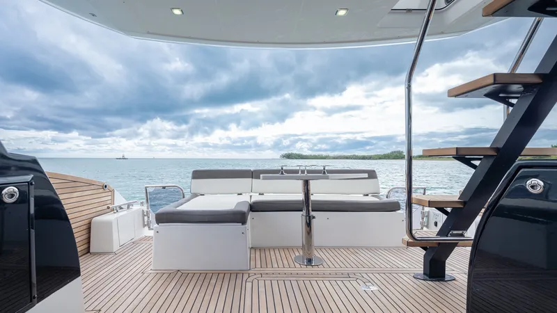 Slide: The Image of Galeon Yachts 500 Fly 2020 - 30