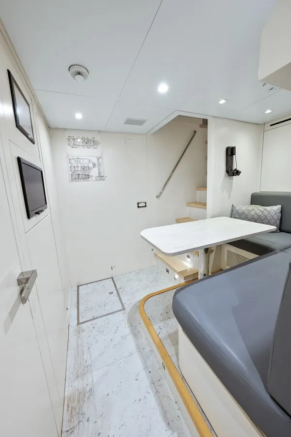 Slide: The Image of Sanlorenzo Yachts SD92 2012 - 79