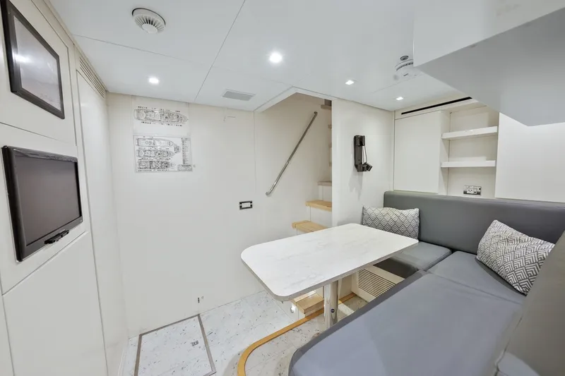 Slide: The Image of Sanlorenzo Yachts SD92 2012 - 80