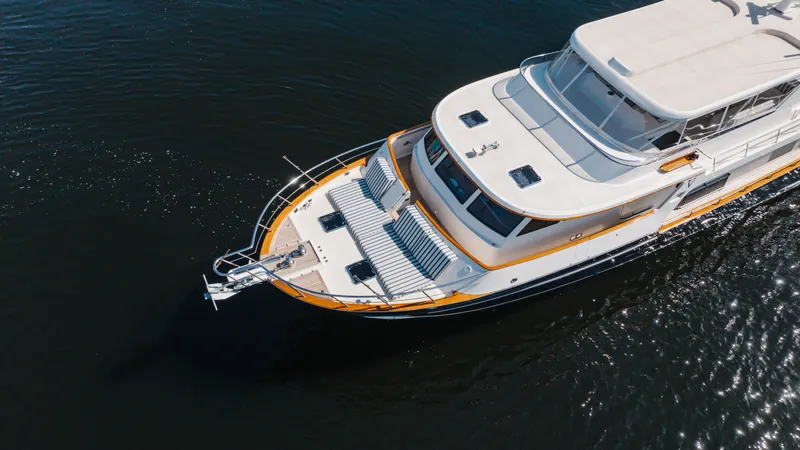 Slide: The Image of Marlow 88 Explorer 2016 - 39