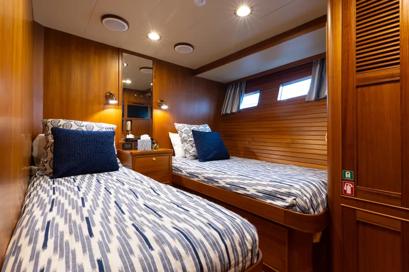 Slide: The Image of Marlow 88 Explorer 2016 - 23