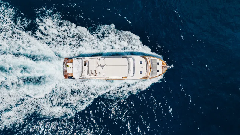Slide: The Image of Marlow 88 Explorer 2016 - 42