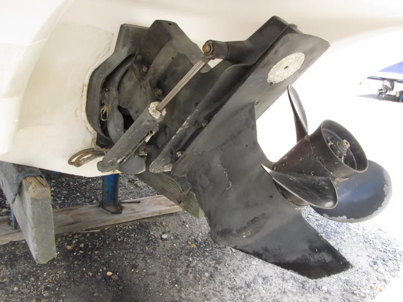 Slide: The Image of Rinker 226 Captiva 2009 - 5