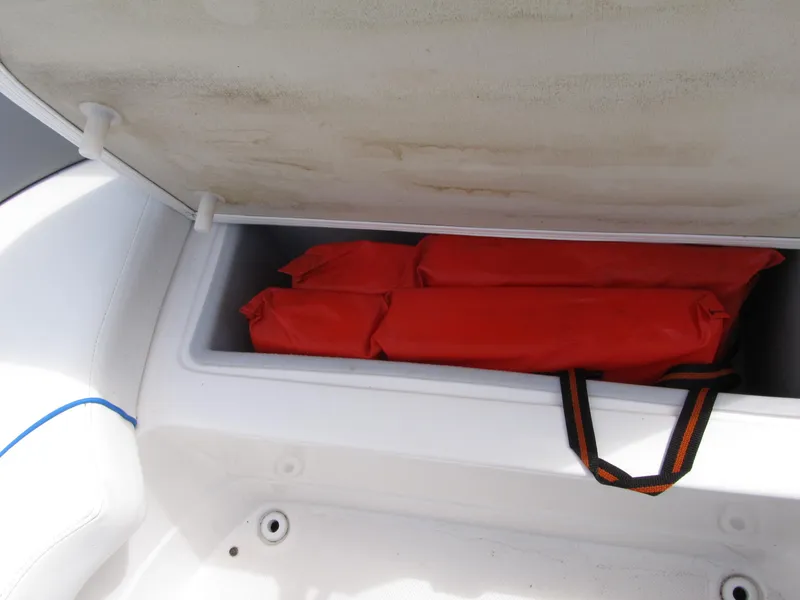 Slide: The Image of Rinker 226 Captiva 2009 - 14