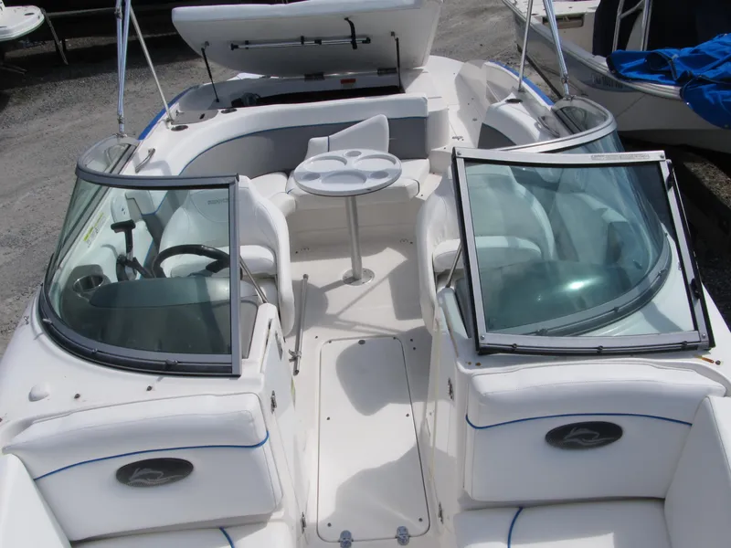 Slide: The Image of Rinker 226 Captiva 2009 - 23