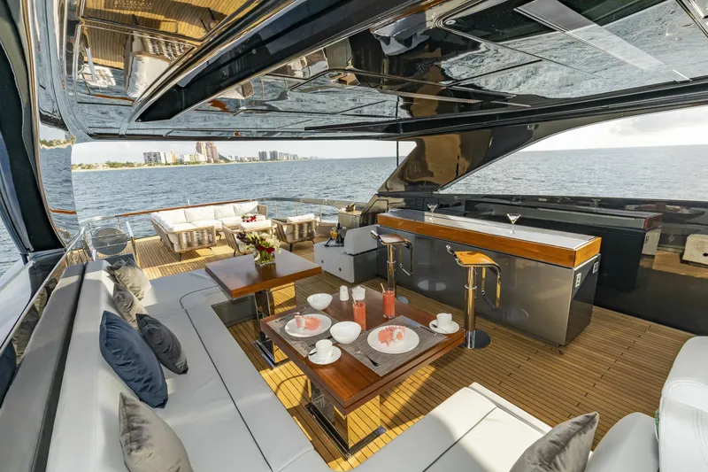 Slide: The Image of Riva 110 Dolce Vita 2020 - 37