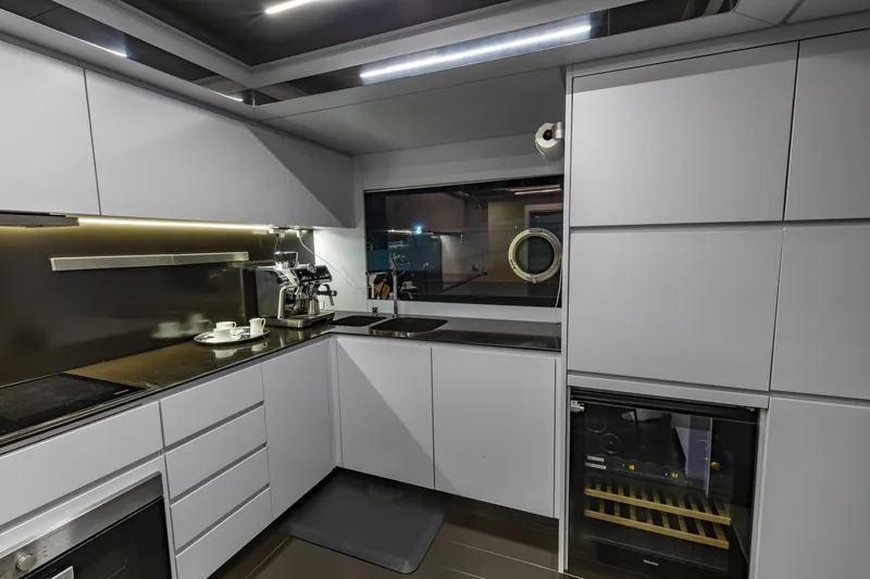 Slide: The Image of Riva 110 Dolce Vita 2020 - 23