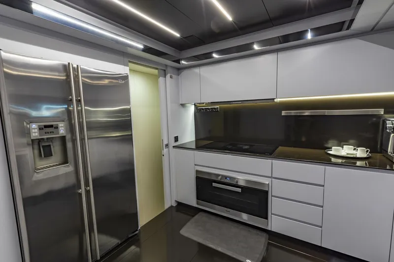 Slide: The Image of Riva 110 Dolce Vita 2020 - 24