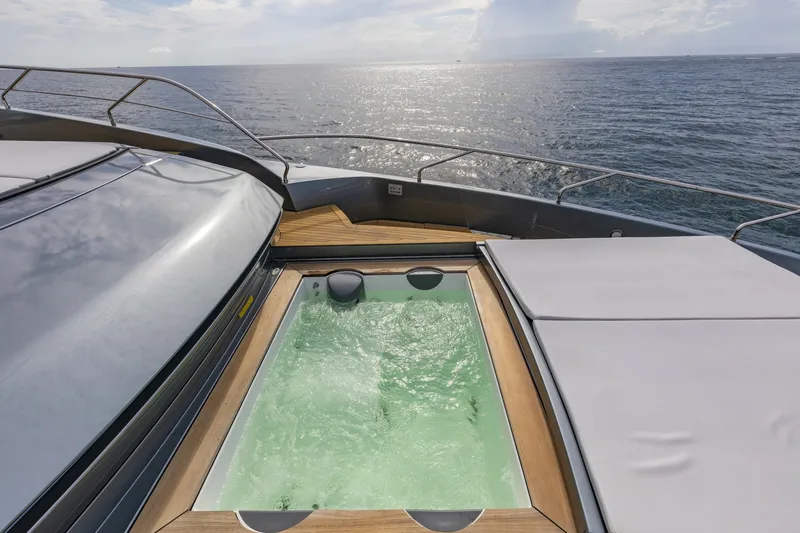Slide: The Image of Riva 110 Dolce Vita 2020 - 43