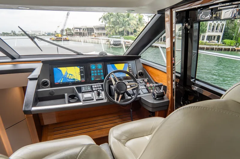 Slide: The Image of Princess Yachts S65 2017 - 44