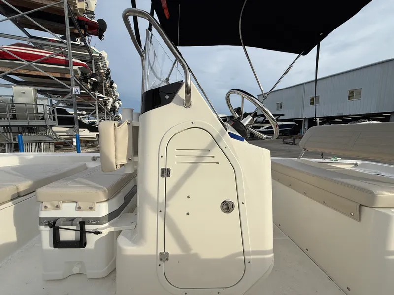 Slide: The Image of Boston Whaler 150 Montauk 2027 - 10