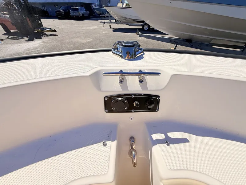 Slide: The Image of Boston Whaler 150 Montauk 2027 - 35