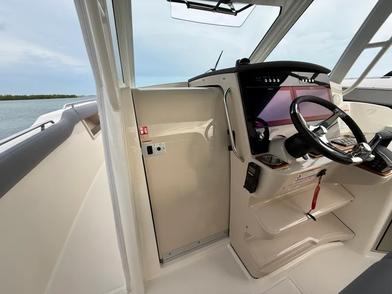 Slide: The Image of Boston Whaler 350 Realm 2027 - 16