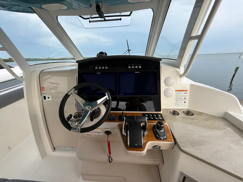Slide: The Image of Boston Whaler 350 Realm 2027 - 11