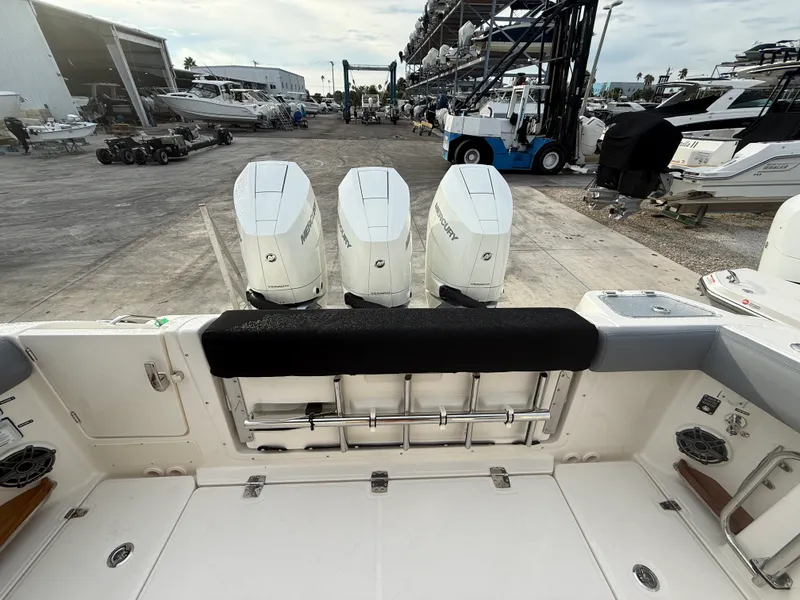 Slide: The Image of Boston Whaler 350 Realm 2027 - 34