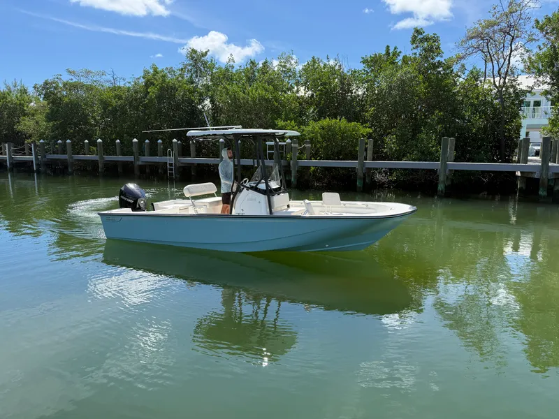 Slide: The Image of Boston Whaler 210 Montauk 2027 - 5