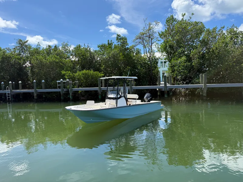 Slide: The Image of Boston Whaler 210 Montauk 2027 - 2
