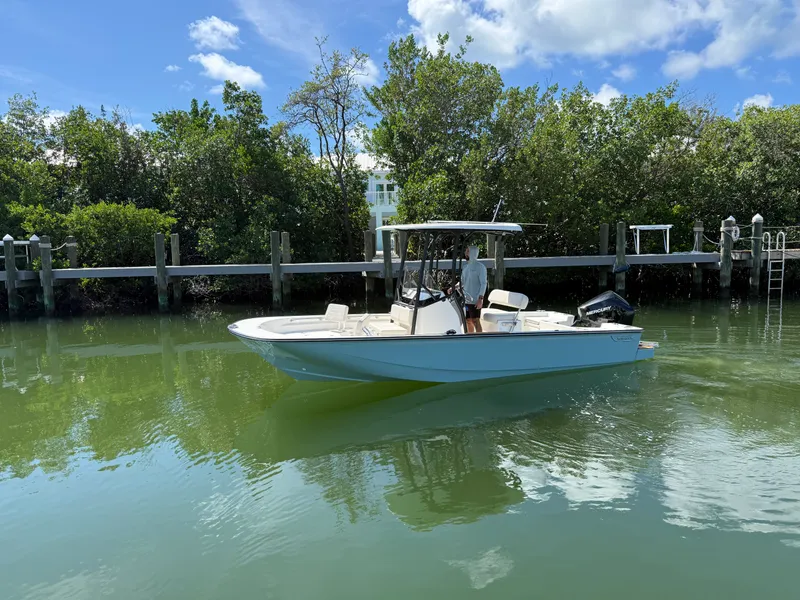 Slide: The Image of Boston Whaler 210 Montauk 2027 - 1