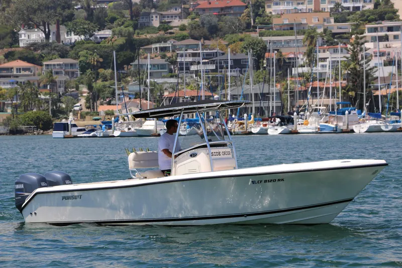 Slide: The Image of Pursuit C 250 Center Console 2008 - 1