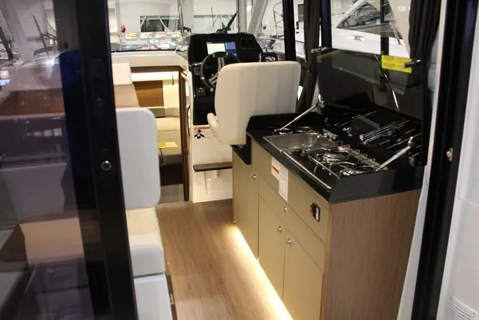 Slide: The Image of Beneteau Antares 27 2020 - 7