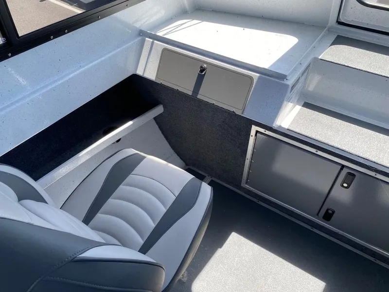 Slide: The Image of North River 21' Coho Hardtop 2025 - 6