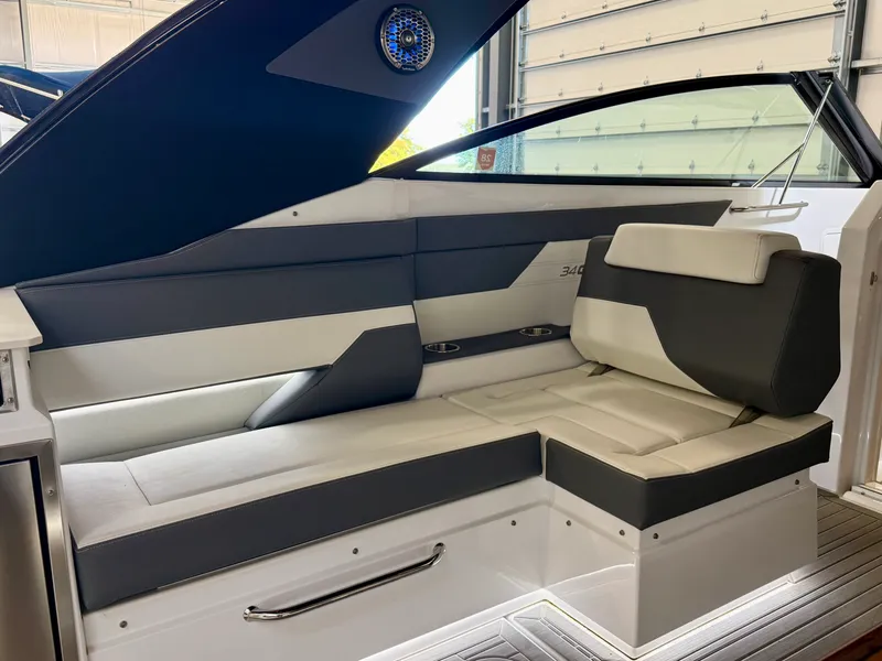 Slide: The Image of Cruisers 34 GLS 2024 - 24